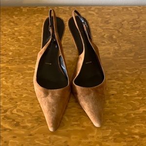 Vera Wang low heel, made in Italy